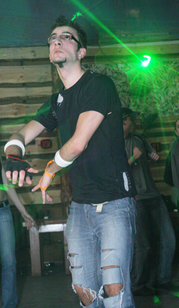 ��������:Laser dance